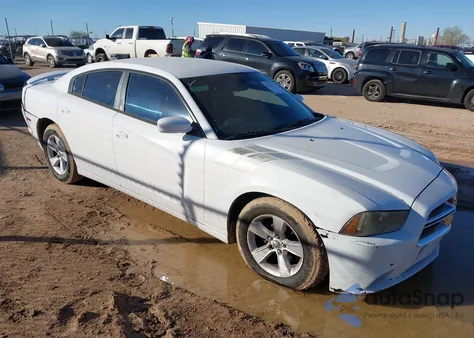 2011 Dodge Charger from USA, damaged, VIN 2B3CL3CG8BH555955